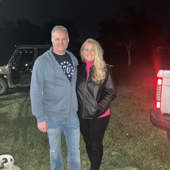 Meet your Posher, Holly - Picture 2 of 16